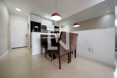 Sala/Cozinha de apartamento para alugar com 2 quartos, 50m² em Vila Paranagua, São Paulo