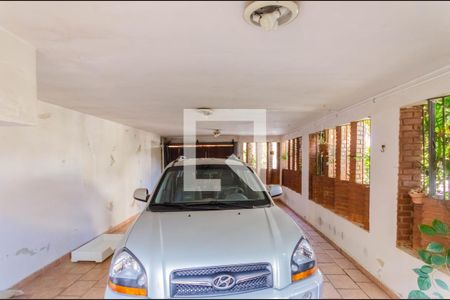 Garagem de casa para alugar com 5 quartos, 218m² em Bosque da Saúde, São Paulo