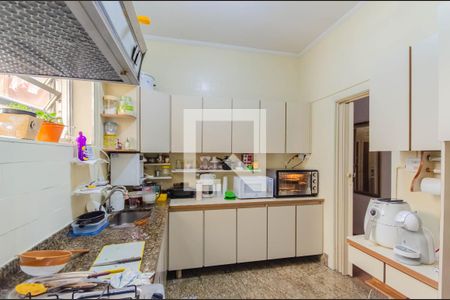 Cozinha de casa para alugar com 5 quartos, 218m² em Bosque da Saúde, São Paulo