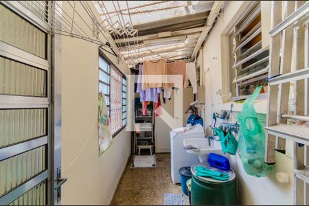 Área de Serviço de casa para alugar com 5 quartos, 218m² em Bosque da Saúde, São Paulo