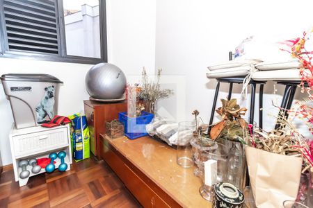 Quarto de Serviço de apartamento para alugar com 5 quartos, 310m² em Vila Ida, São Paulo