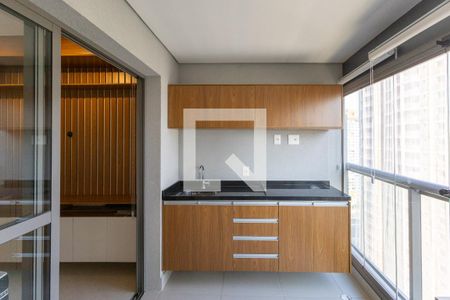 Varanda de kitnet/studio para alugar com 1 quarto, 30m² em Jardim das Acacias, São Paulo