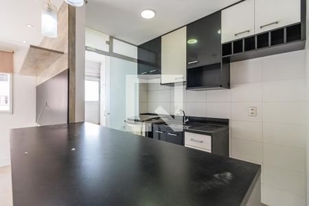 Cozinha de apartamento à venda com 2 quartos, 51m² em Vila Sao Joao, Barueri