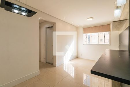Sala de apartamento à venda com 2 quartos, 51m² em Vila Sao Joao, Barueri