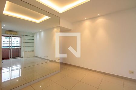 Sala de apartamento para alugar com 2 quartos, 71m² em Barra da Tijuca, Rio de Janeiro