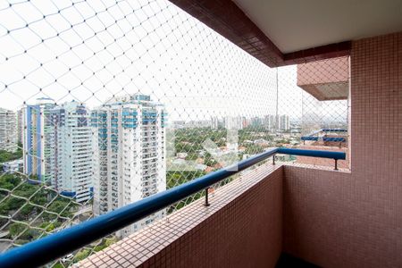 Varanda de apartamento para alugar com 2 quartos, 71m² em Barra da Tijuca, Rio de Janeiro