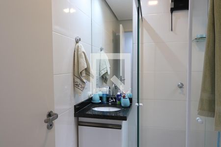 Banheiro de apartamento para alugar com 1 quarto, 26m² em Vila Independencia, São Paulo