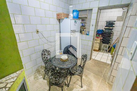 Cozinha de casa à venda com 3 quartos, 200m² em Itapoã, Belo Horizonte