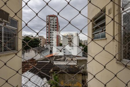 Sala Vista de apartamento à venda com 2 quartos, 60m² em Tijuca, Rio de Janeiro