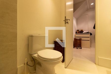 Banheiro da Suíte 1 de apartamento para alugar com 2 quartos, 109m² em Cerqueira César, São Paulo