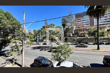 Vista Sala de apartamento à venda com 4 quartos, 320m² em Lourdes, Belo Horizonte