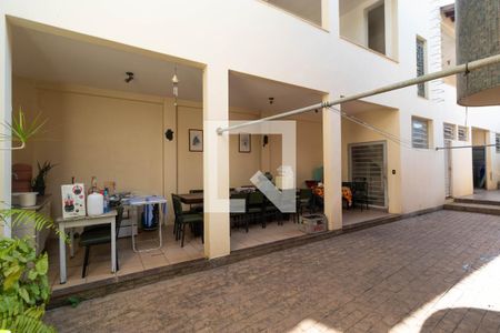 Quintal de casa à venda com 5 quartos, 450m² em Jardim Guanabara, Campinas