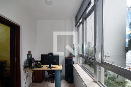 Quarto 1 de apartamento à venda com 3 quartos, 250m² em Jardim Paulista, São Paulo