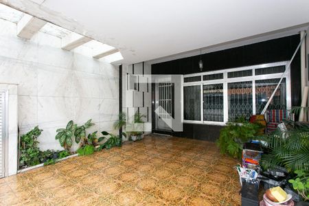 Garagem de casa à venda com 3 quartos, 300m² em Vila Regente Feijó, São Paulo