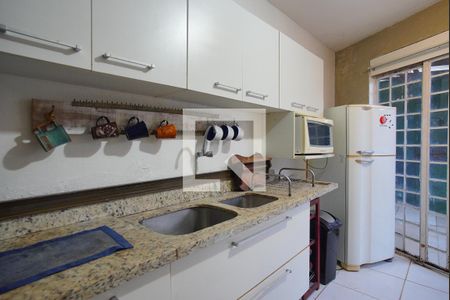 Cozinha de casa para alugar com 2 quartos, 120m² em Petrópolis, Porto Alegre