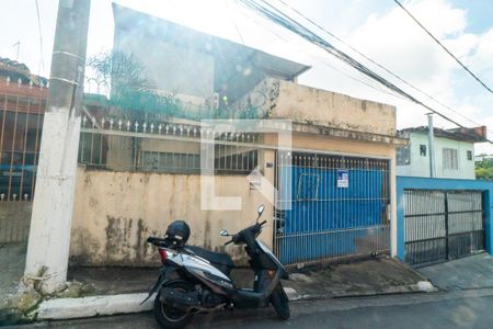 Fachada de casa à venda com 3 quartos, 250m² em Jabaquara, São Paulo