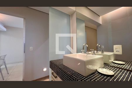 Banheiro de apartamento à venda com 3 quartos, 140m² em Paraíso, São Paulo