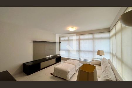 Sala de apartamento à venda com 3 quartos, 140m² em Paraíso, São Paulo