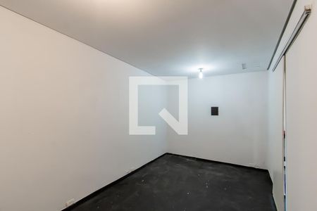Quarto 1 de casa para alugar com 2 quartos, 80m² em Jardim Triana, São Paulo