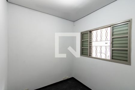 Quarto 2 de casa para alugar com 2 quartos, 80m² em Jardim Triana, São Paulo