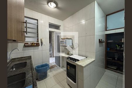 Cozinha de apartamento para alugar com 4 quartos, 130m² em Copacabana, Rio de Janeiro