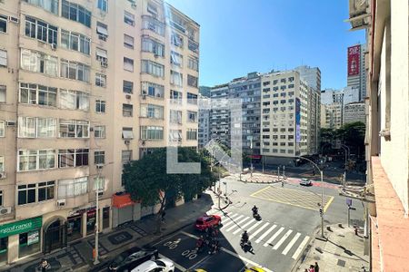 Vista da Sala/Quarto de apartamento para alugar com 0 quarto, 27m² em Copacabana, Rio de Janeiro