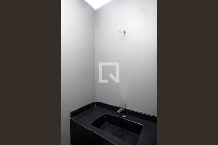 Lavabo de apartamento à venda com 3 quartos, 115m² em Petrópolis, Porto Alegre