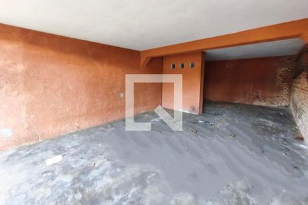 Quintal - Garagem de casa à venda com 4 quartos, 250m² em Jardim dos Oliveiras, Campinas
