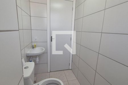Banheiro de apartamento para alugar com 2 quartos, 48m² em Jardim Casa Branca, Suzano
