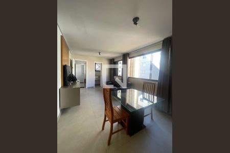 Sala de apartamento à venda com 2 quartos, 65m² em Santo Antônio, Belo Horizonte