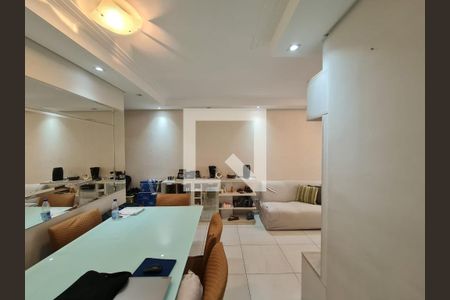 Sala de apartamento à venda com 2 quartos, 62m² em Vila Rosalia, Guarulhos