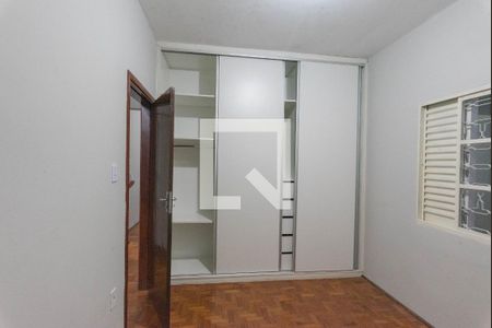 Quarto 1 de casa para alugar com 3 quartos, 250m² em Vila Carminha, Campinas