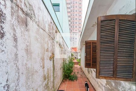 Corredor de casa à venda com 4 quartos, 385m² em Vila Valparaíso, Santo André