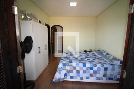 Casa 2 - Suíte 2 de casa à venda com 4 quartos, 120m² em Vila Santa Maria, São Paulo