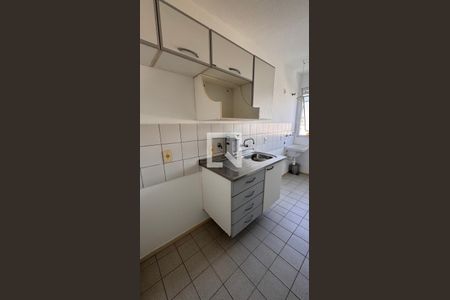 Cozinha de apartamento à venda com 2 quartos, 48m² em Jardim Dom Vieira, Campinas