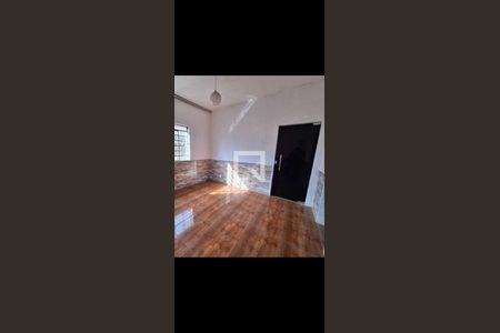 Casa à venda com 3 quartos, 382m² em Santa Maria, Belo Horizonte