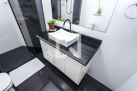 Banheiro da Suíte 3 de casa à venda com 4 quartos, 229m² em Vila Santo Estefano, São Paulo