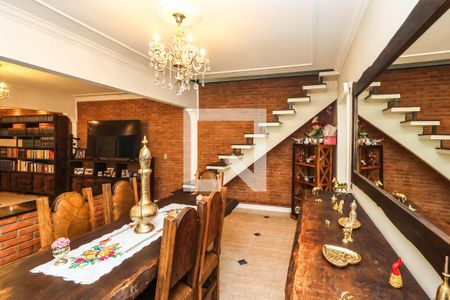Sala de Jantar de casa à venda com 4 quartos, 229m² em Vila Santo Estefano, São Paulo