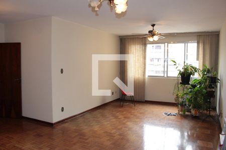Sala de apartamento à venda com 3 quartos, 125m² em Vila Buarque, São Paulo
