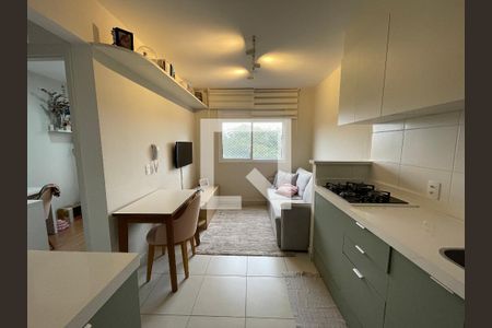 Sala de apartamento para alugar com 2 quartos, 32m² em Jardim Celeste, São Paulo