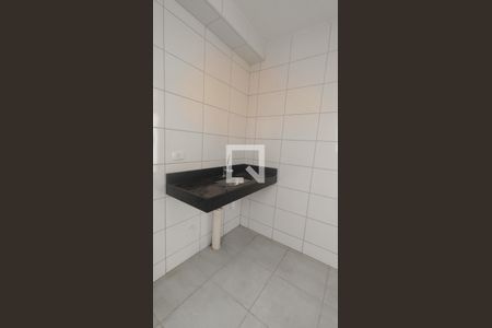 Cozinha de apartamento à venda com 2 quartos, 60m² em Chácara Cotia, Contagem