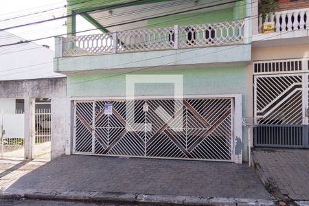 Fachada de casa à venda com 4 quartos, 268m² em Bandeiras, Osasco