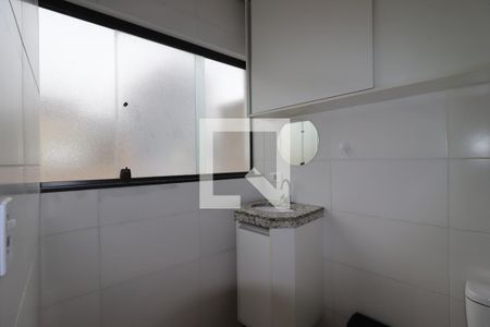 Lavabo de apartamento à venda com 2 quartos, 78m² em Vila Vitória, Santo André