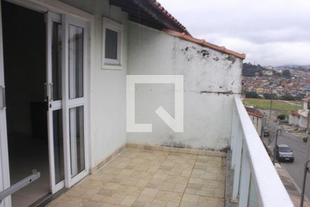 Varanda de casa para alugar com 3 quartos, 213m² em Jardim do Papai, Guarulhos