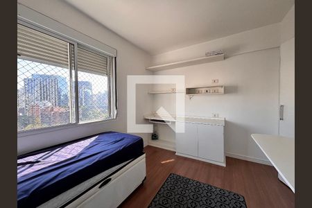 Quarto 2 de apartamento para alugar com 2 quartos, 70m² em Itaim Bibi, São Paulo