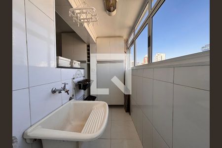 Área de Serviço de apartamento para alugar com 2 quartos, 70m² em Itaim Bibi, São Paulo