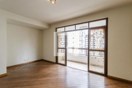 Sala de apartamento à venda com 2 quartos, 135m² em Indianópolis, São Paulo