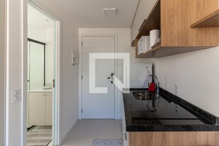 Cozinha de kitnet/studio para alugar com 1 quarto, 19m² em República, São Paulo