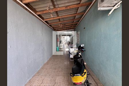 Garagem de casa à venda com 3 quartos, 160m² em Campina, São Leopoldo