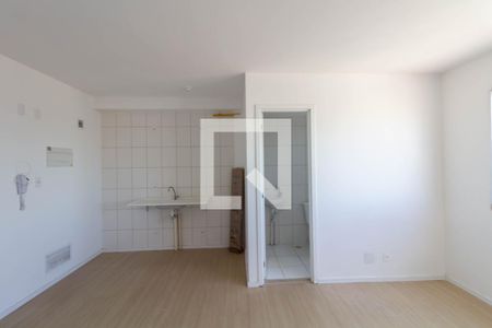 Sala/Cozinha de apartamento à venda com 1 quarto, 27m² em Vila Campanela, São Paulo
